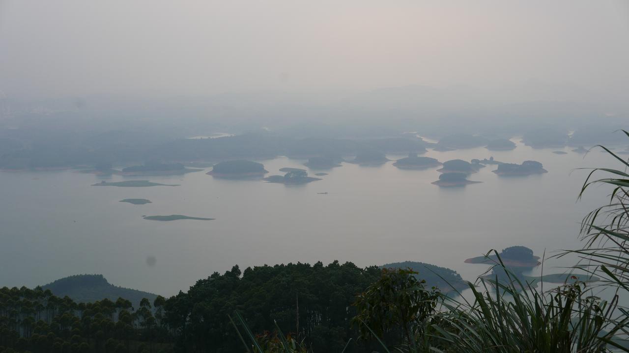 Thac Ba Family Homestay Ho To 외부 사진