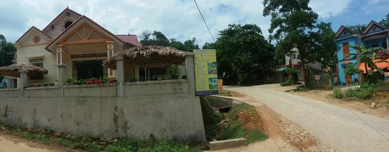 Thac Ba Family Homestay Ho To 외부 사진